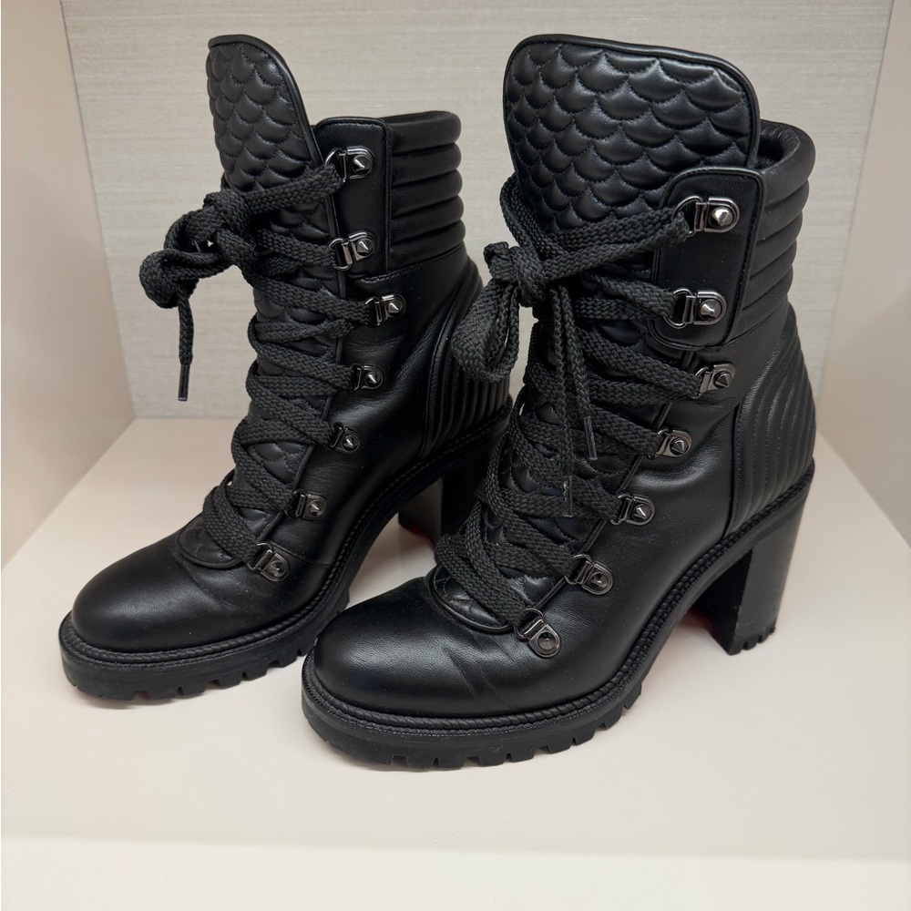 Women’s Christian Louboutin Black mad Matelasse combat bootie